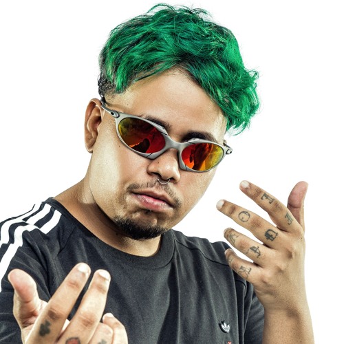 METE CARALHO QUE TA GOSTOSO - MC Larissa ( DJ NpcSize ) Feat. MC PR.
