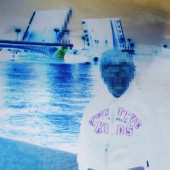 С КАСЯКОМ У МАЙКА В ЧЁРНОЙ ШАПКЕ В БЕЛОЙ МАЙКЕ