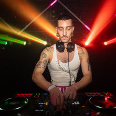 Mixes and live sets