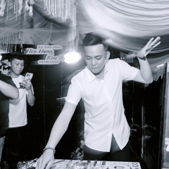 NST 2K25 - CHUYỆN TÌNH 3 CHÀNG CÔNG TỬ - KHANGLE - CUTIEN - HUUTHANG.mp3