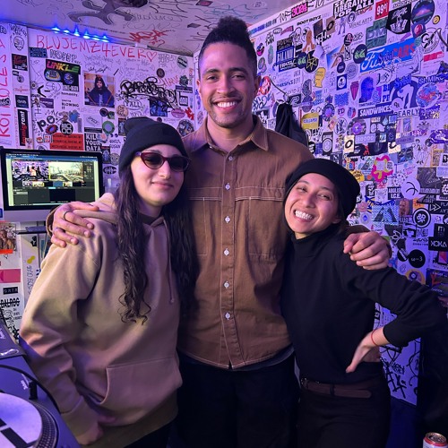 SIGNAL BOOST with Athena یاس @ The Lot Radio 03-27-2023