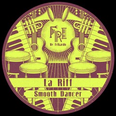 PREMIERE: La Riff - Cosmic Dust