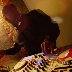 DJ Shannon Chambers Elements of Soul Holiday Edition