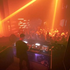 Danghai Club + Almanac - Set by Häisger