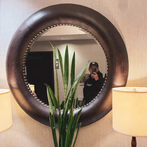 date @ 8 (esentrik edit)