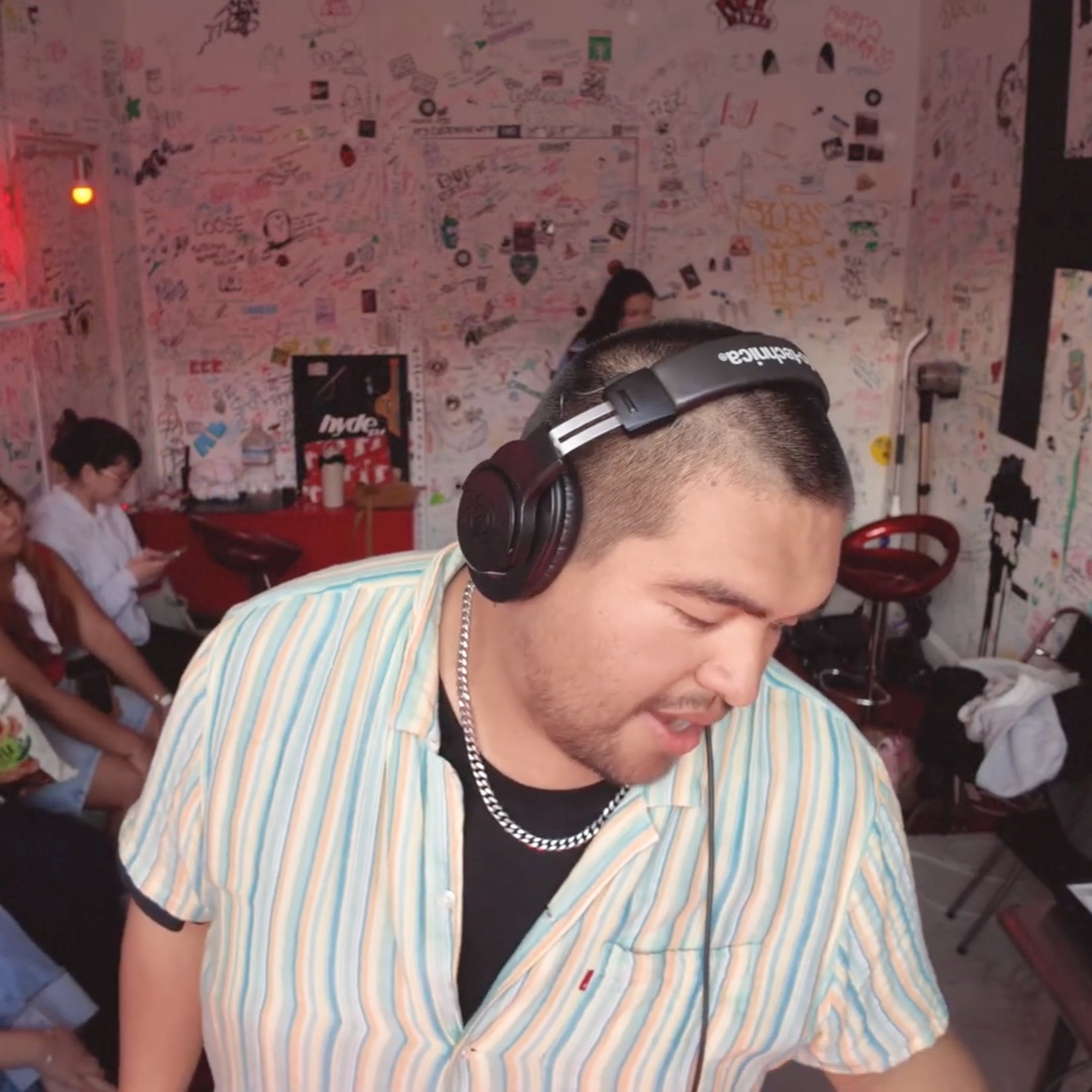 ar radio w/ OSO on HydeFM (05.19.2026) episode artwork