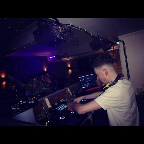 System F Cry Mick Magee reverse bass Remix