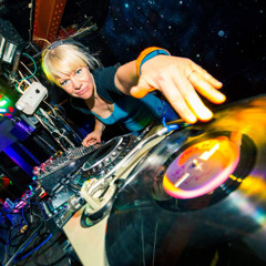 SHENANILAND WEEKENDER - SIDETRAKKA Fine Booty Stage - Booty Full O' Vinyl Takeover