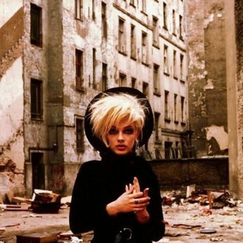 ~~~foreign affairs~~~