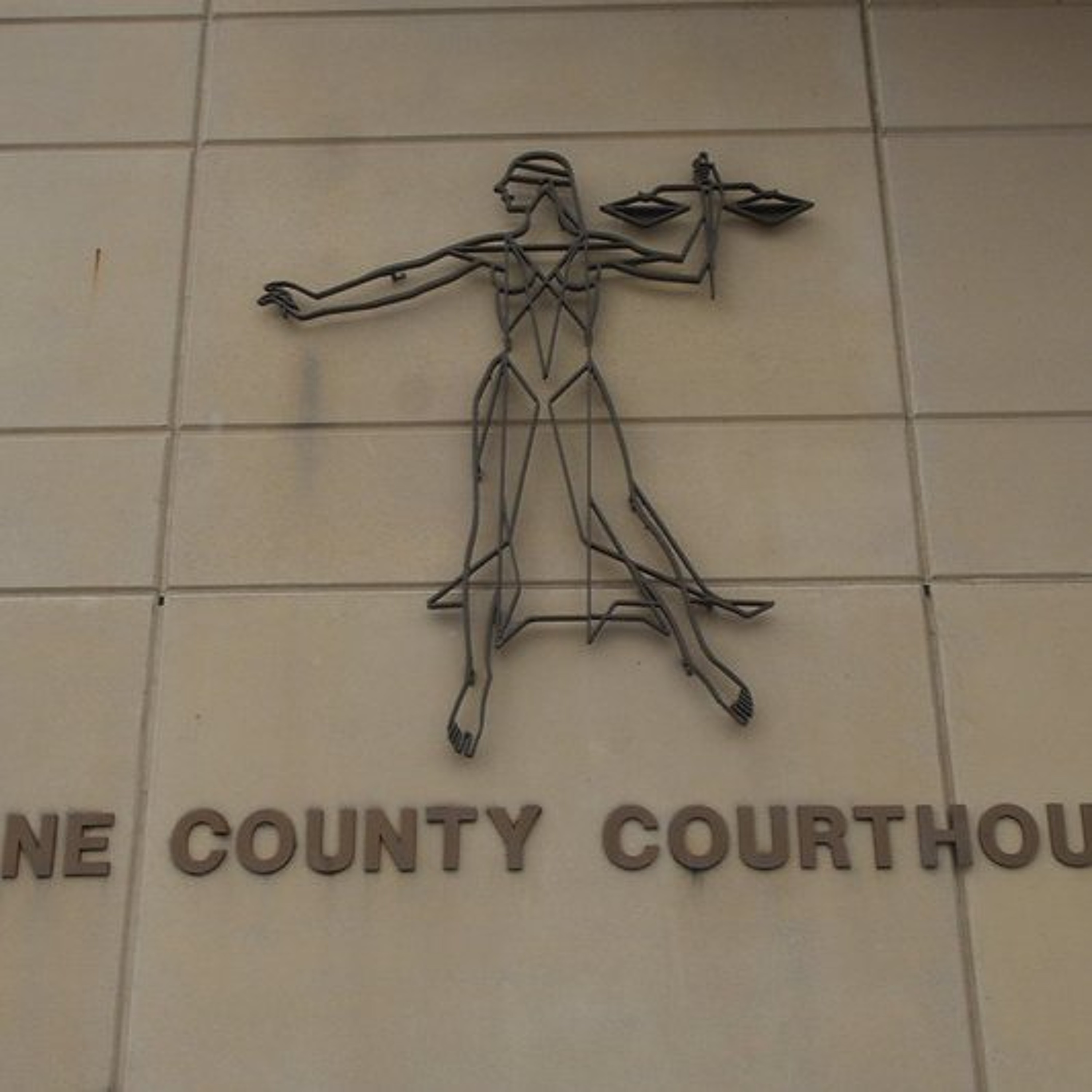 Study Shows Bail Risk Assessments Don’t Work episode artwork