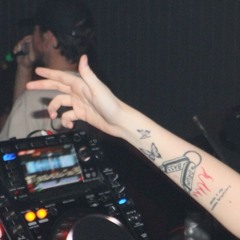 GUNFINGERRZ (JUMP UP DNB MIX)