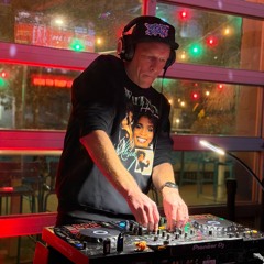 LIVE@Lustre Pearl 11.21.25