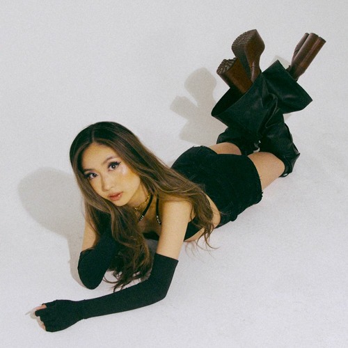 Maddie Park - text me [Single]