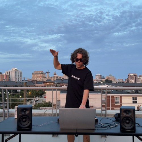 DundeeT - Richmond Rooftop Live Mix