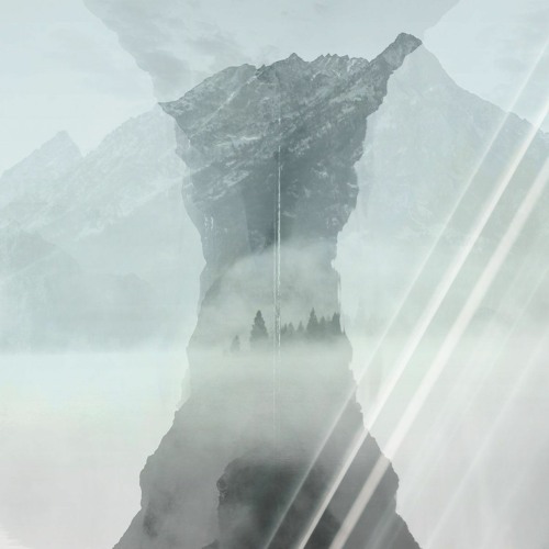 Be Still the Earth : Between Worlds