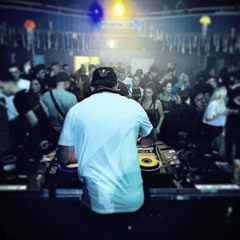 07 UPTEMPO MIX.WAV