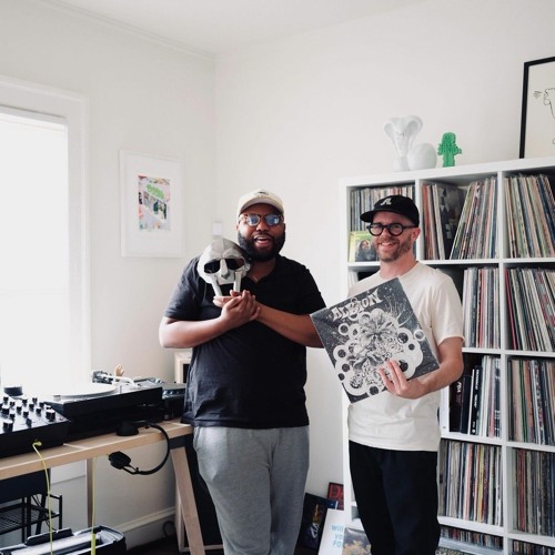 Divine Interface with Guest Ian F @ The Lot Radio 05 - 20 - 2022