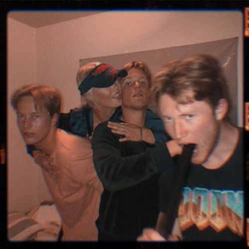 Loftet - wisajoma (fjorårets årgang)