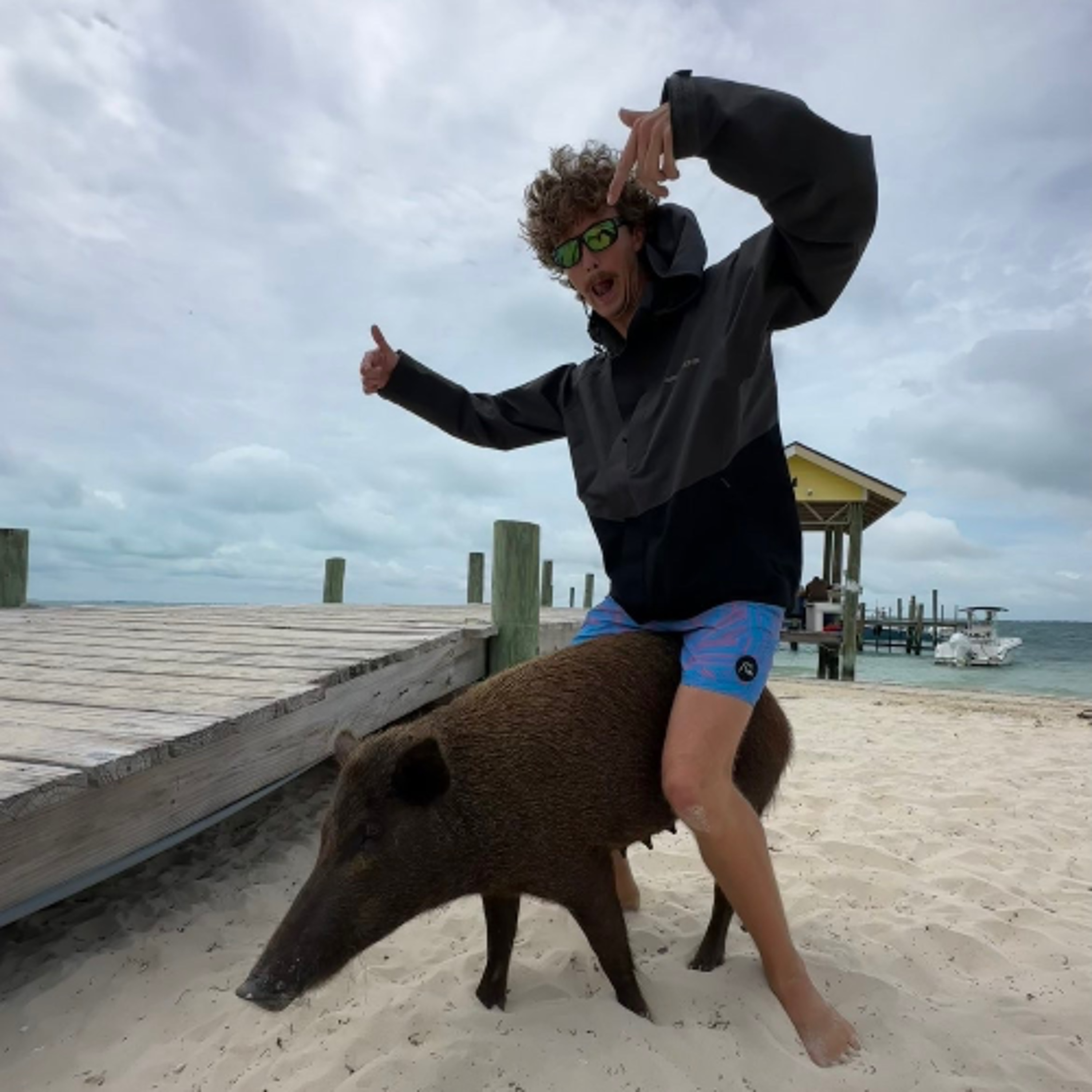 Episode 123 - "Bahamian Dirty Bones" - Tailer Trash Fly Fishing