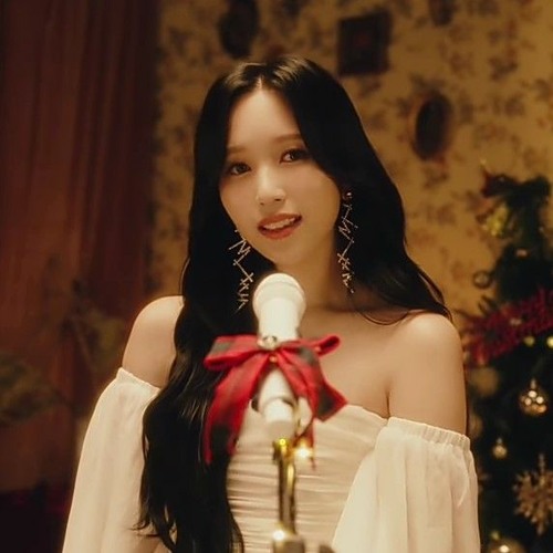 MINA_MELODY_PROJECT_"Snowman_(Sia)"_Cover_by_MINA