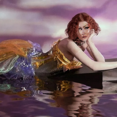 Feeling myself (nicki minaj/beyonce) x immaterial (SOPHIE)