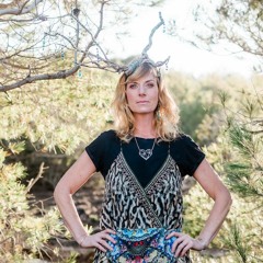Music Medicine 019 - Iszabel