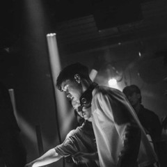 Surry HQ Radio 8 by EMMRSN