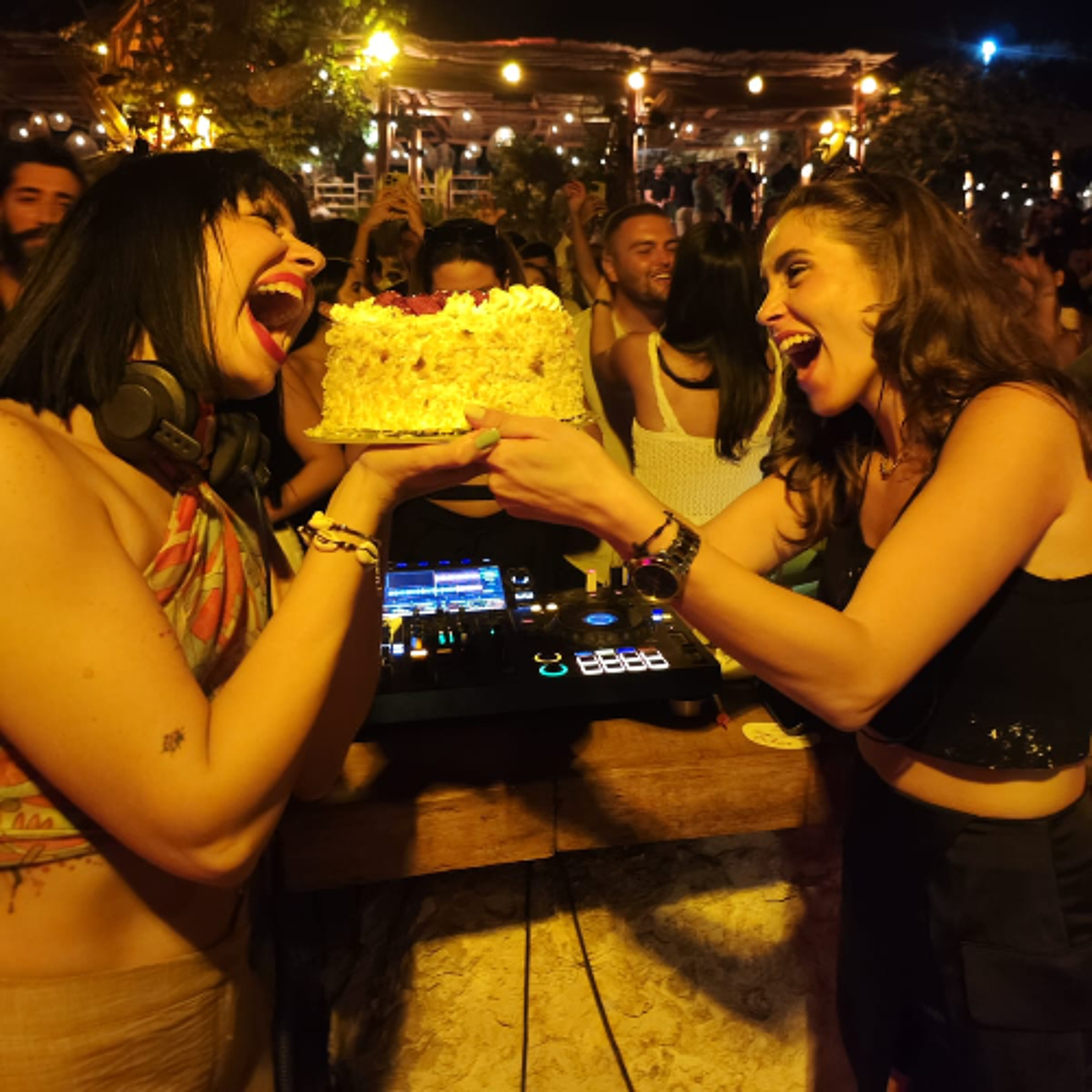 Chloe Birthday Party, Day 3, Live @ ALMAZA BAY b2b EJ & Sabbagh, August 30, 2024 episode artwork