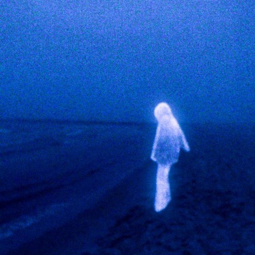 Where stillness meets the sea.