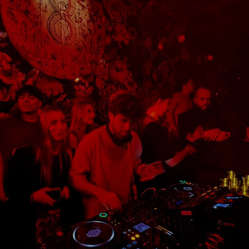 SACH - LOS AMANTES, part of the 3 till Closing set