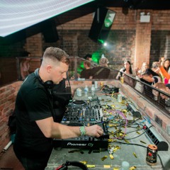 Snatched Fresh Friday 18-2-22 - House, Vocals, Pianos, Organs & Tech Mix