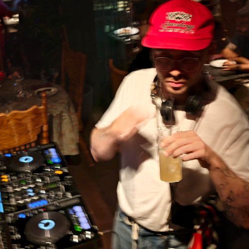 Second Story Mix — Deep House 01112025