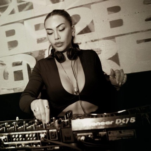 Set #001 Minimal Tech/ Deep Tech