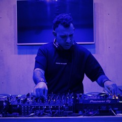 Lost in the beat