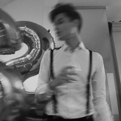 لاتبتعد ارجوك عذبتني وياك ،