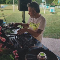 Reflect live set