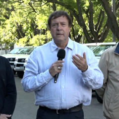 Alberto Weretilneck - Weretilneck entregó vehículos y reforzó el apoyo a Comisiones de Fomento