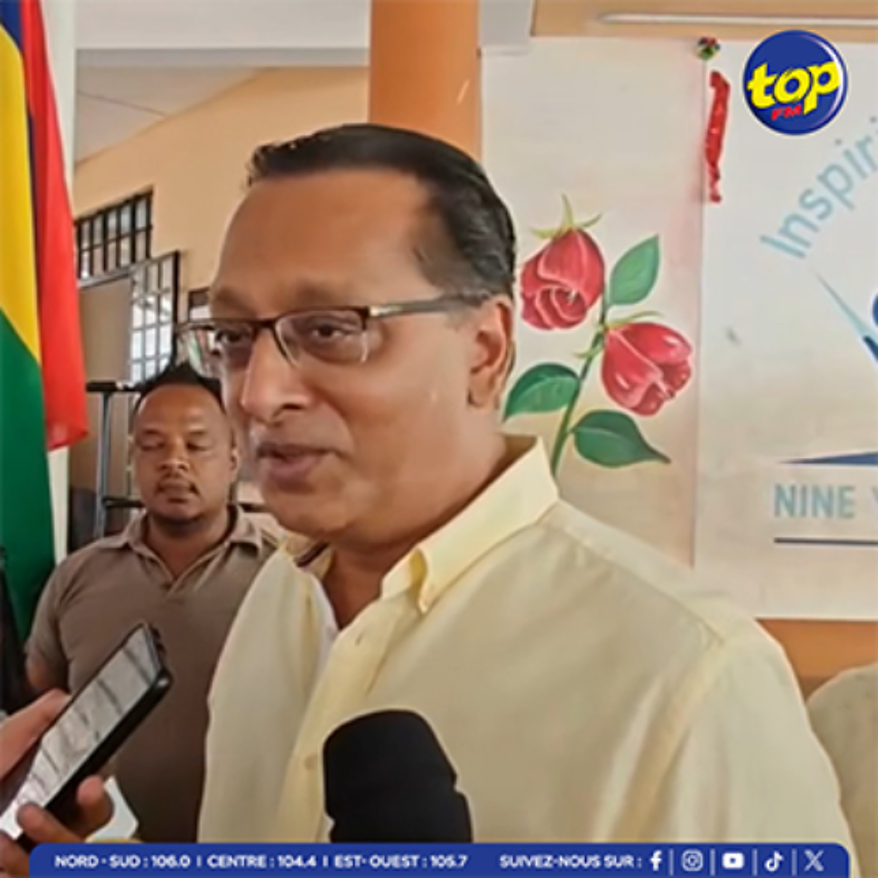 Municipales 2025 : « Les jeunes sont la clé pour redresser les villes », selon Roshi Bhadain
