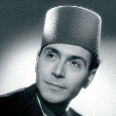 وأنا عايش مثل الطير بايت يغني على عوده