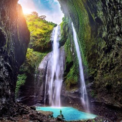 PRETTIEST WATERFALL