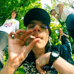 rouchn und chilln - skrtcobain