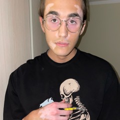 Собачье дерьмо 2025