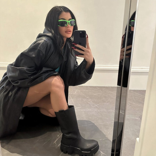 Blo x Li Jefe - Kylie Jenner