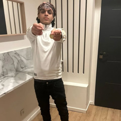 Taythugger- Sky