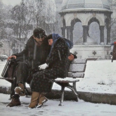 ‎⁨ايه أحبك فوق ما تتخيلي ..