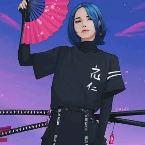 Bên anh lúc này