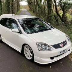 on the beach / hung up