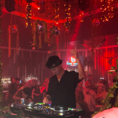 Estate of Mind (Graduation Set)