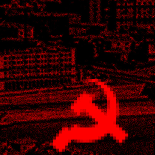 Sichel und Hammer in der Hand um sie zu vernichten