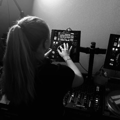 Tech House Set for Radio Electronica Jena - 09/2025